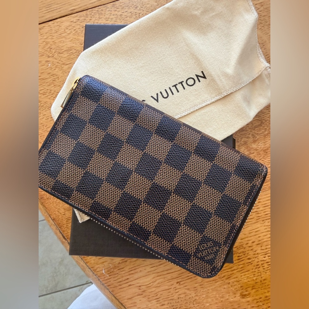 Louis Vuitton Damier Ebene Long Zippy Compact Wallet